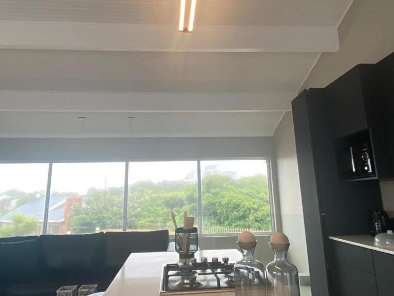 Kelly'S Beachfront Apartments Port Alfred Bilik gambar